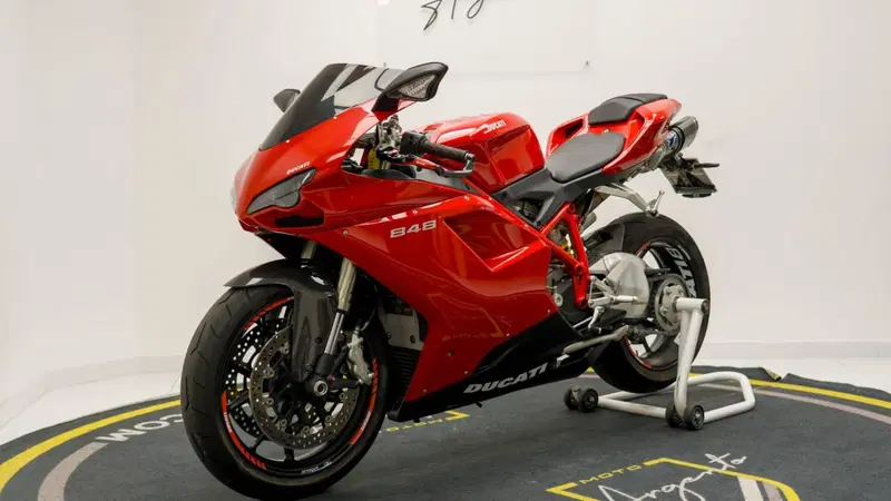 Ducati 848 (2007 - 13) (7)