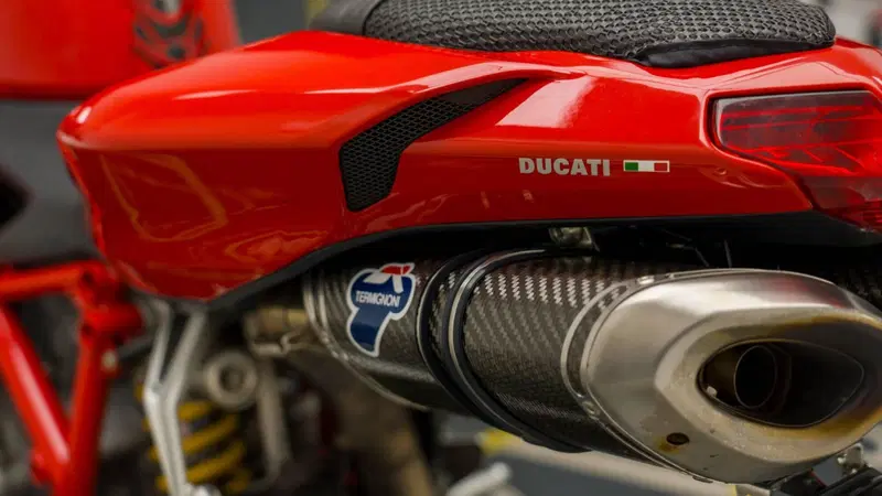 Ducati 848 (2007 - 13) (15)