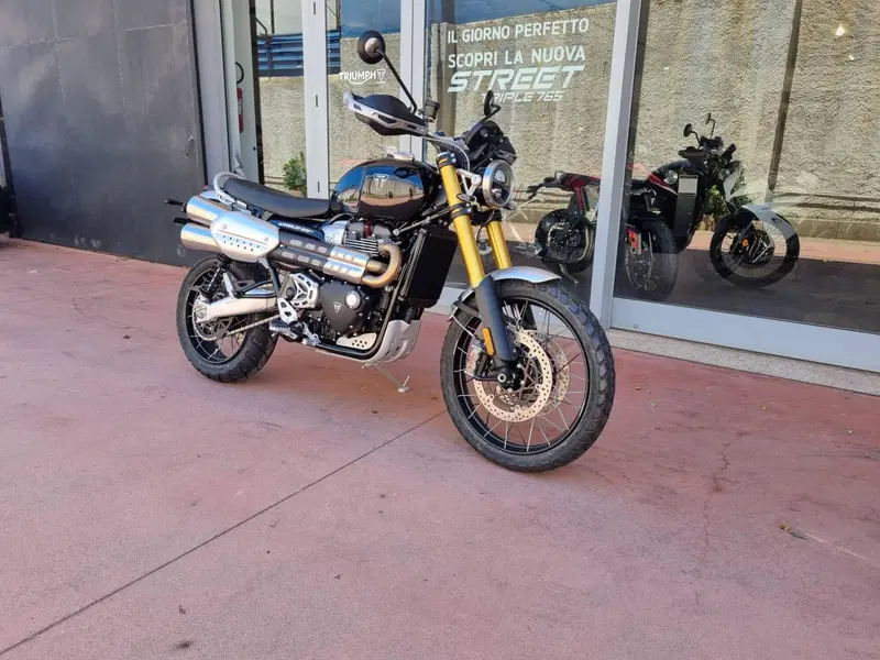 Triumph Scrambler 1200 XE (2024 - 25) (6)