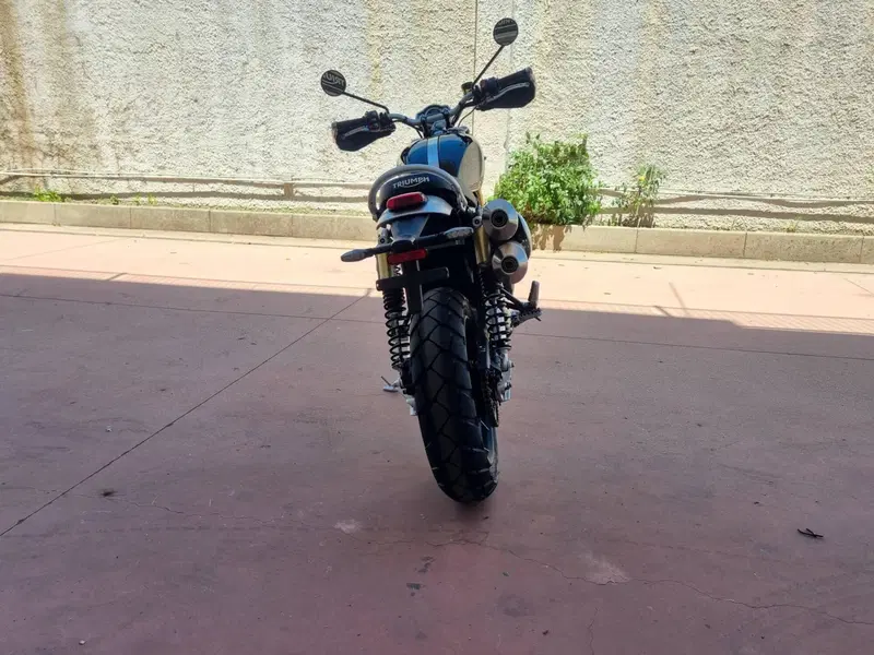 Triumph Scrambler 1200 XE (2024 - 25) (11)