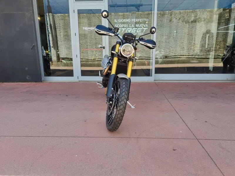 Triumph Scrambler 1200 XE (2024 - 25) (13)