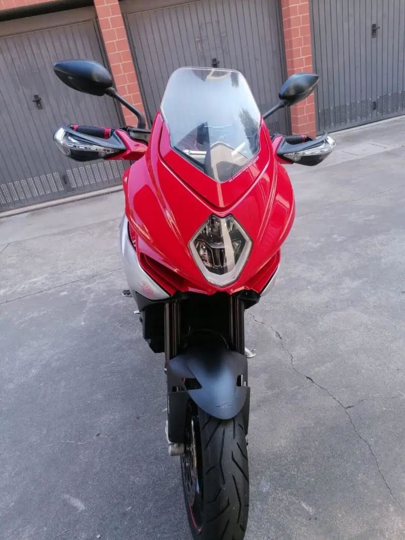 MV Agusta Turismo Veloce 800 (2014 - 16) (6)