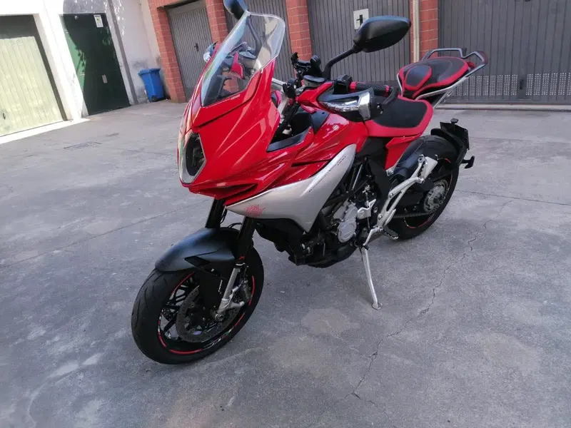 MV Agusta Turismo Veloce 800 (2014 - 16) (8)