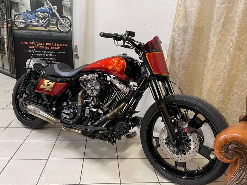 Harley-Davidson 1584 Street Glide (2008 - 10) - FLHX (14)