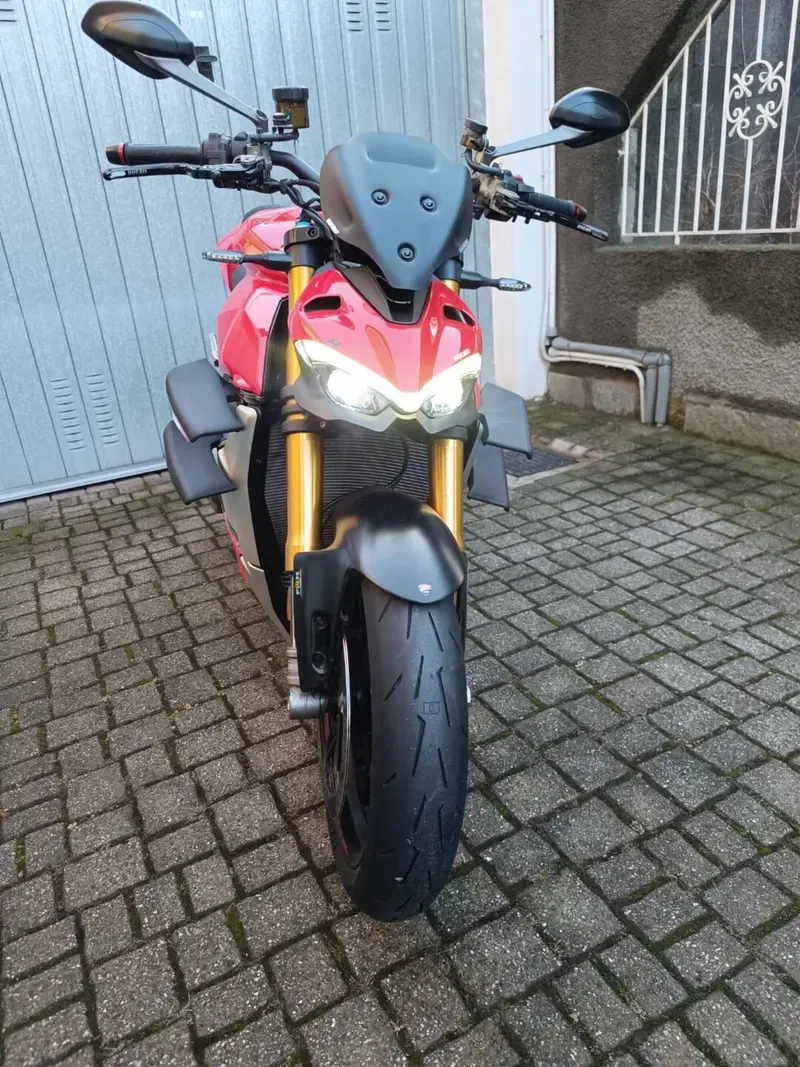 Ducati Streetfighter V4 1100 S (2021 - 22) (3)