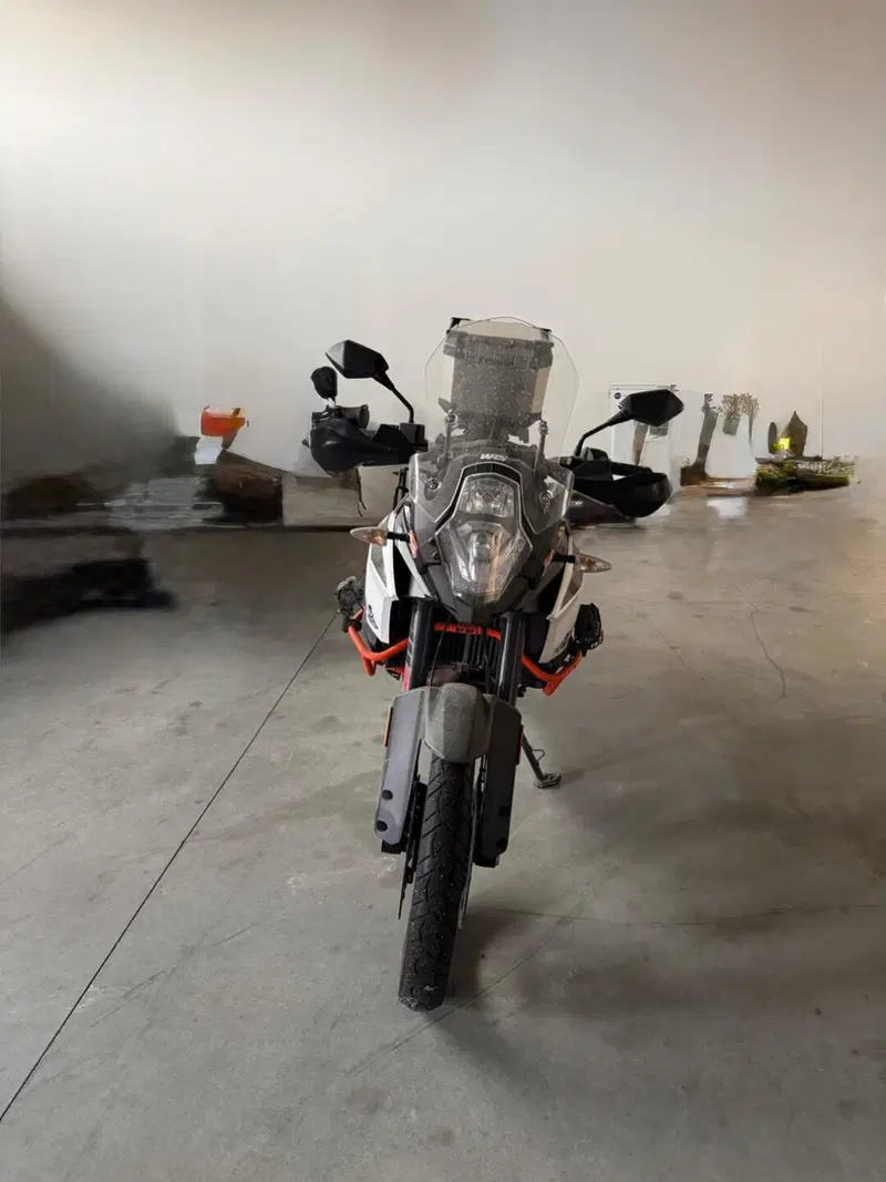 KTM 1090 Adventure R (2017 - 19)