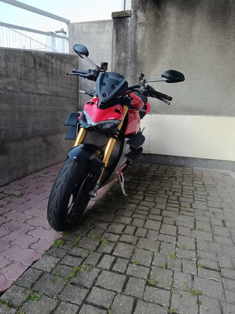 Ducati Streetfighter V4 1100 S (2021 - 22) (6)