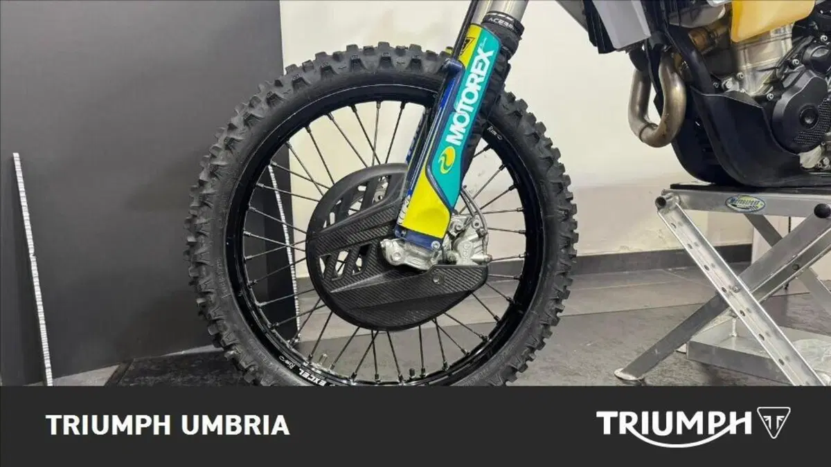 Husqvarna FE 350 Pro (2024) (5)