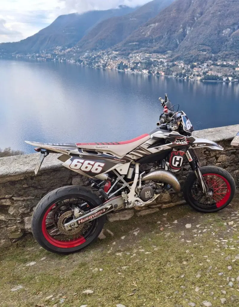 Husqvarna SM 125 (2010 - 12)