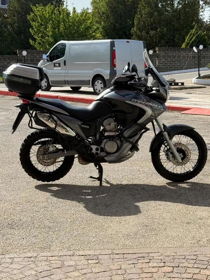 Honda Transalp XL 700 V (2007 - 2013) (10)