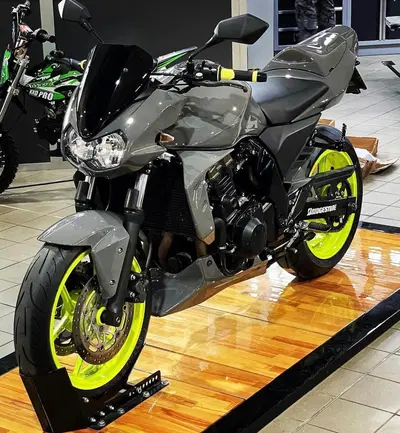 Kawasaki Z 750 (2003 - 06) usata