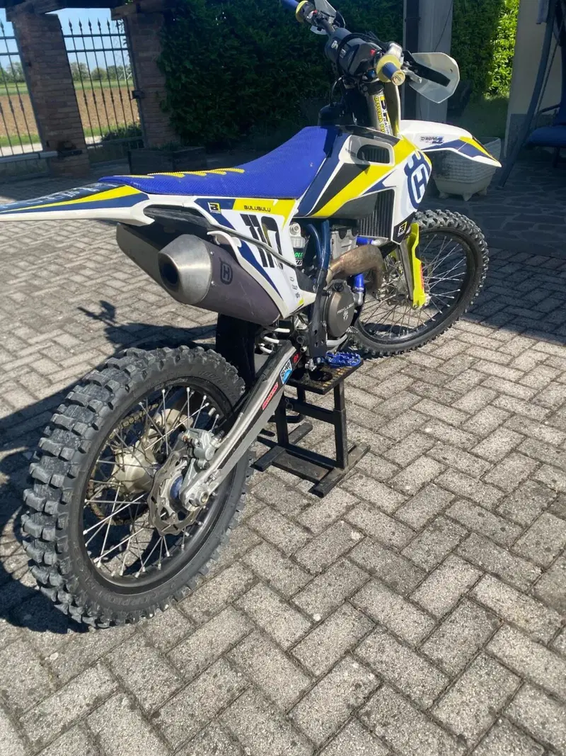 Husqvarna FC 250 (2019) (5)