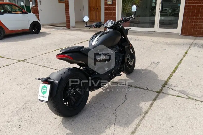 Triumph Rocket 3 R (2021 - 24) (5)