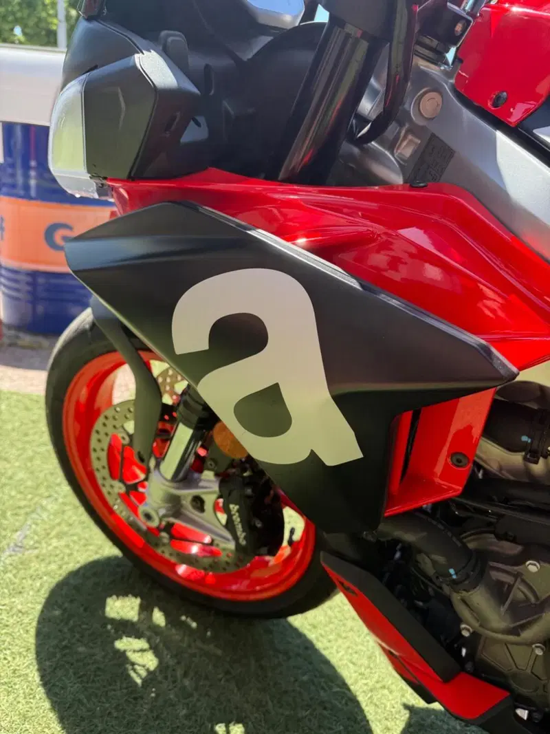 Aprilia Tuono 660 (2021 - 25) (16)