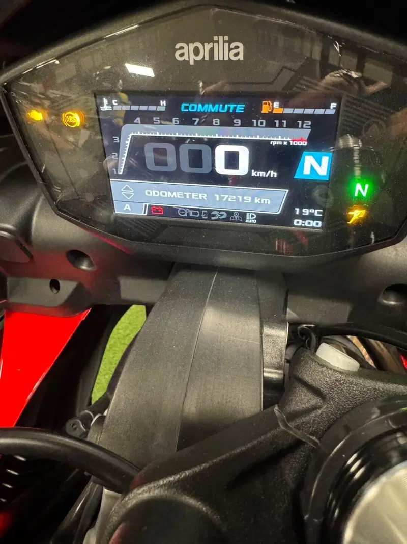 Aprilia Tuono 660 (2021 - 25) (4)