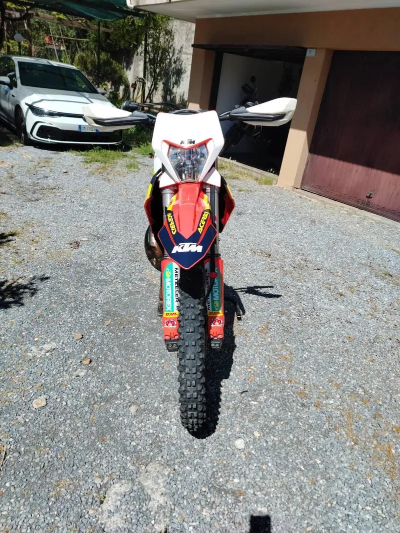 KTM 300 EXC TBI (2024) (5)