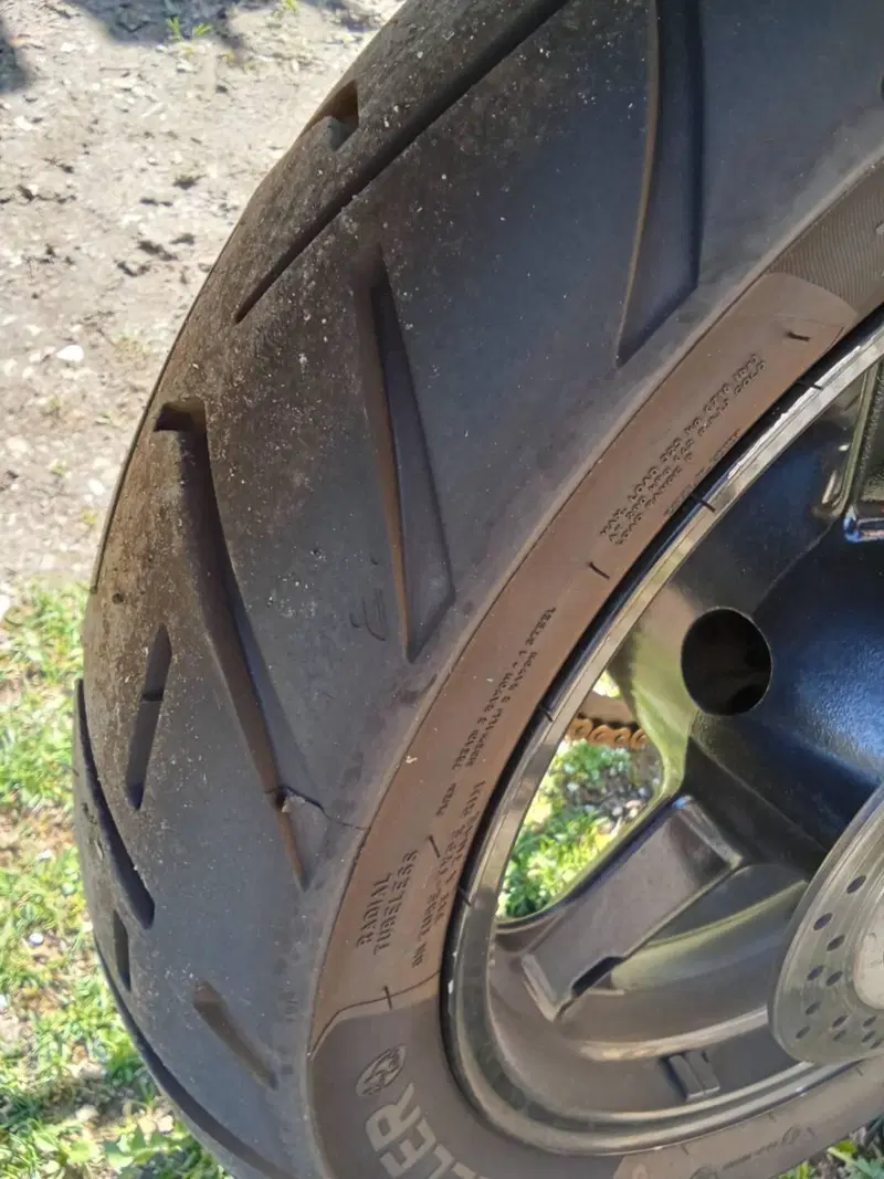 Suzuki V-Strom 650DL (2004 - 06) (4)