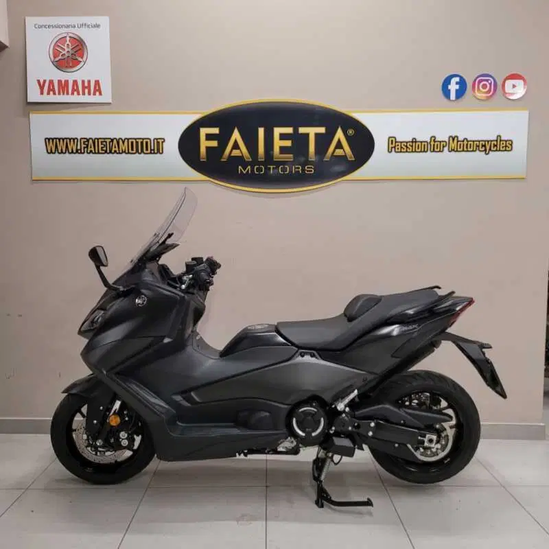 Yamaha T-Max 560 (2022 - 24)