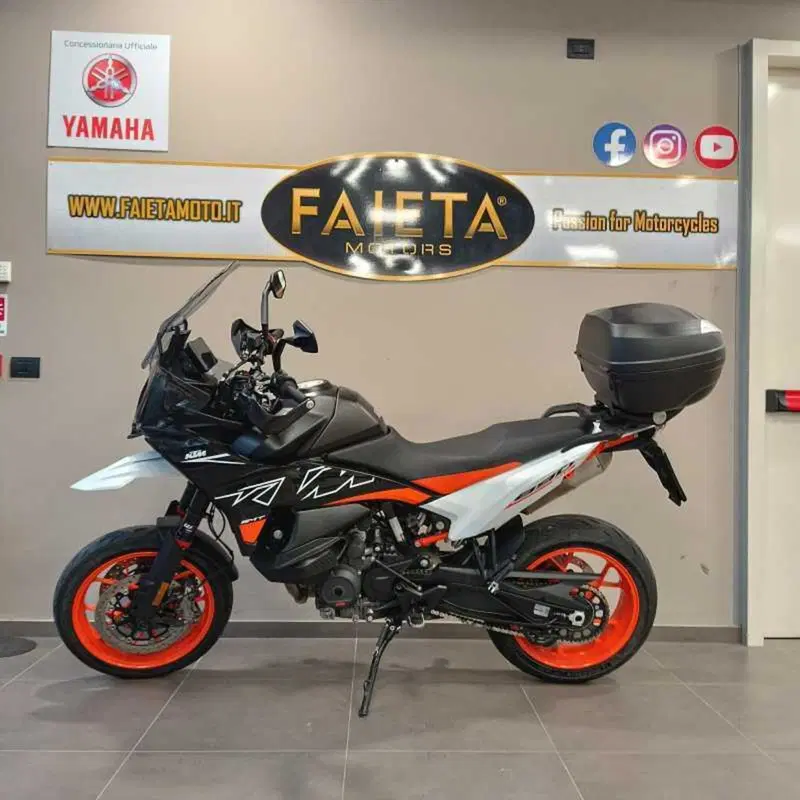 KTM 890 SMT (2023 - 25)