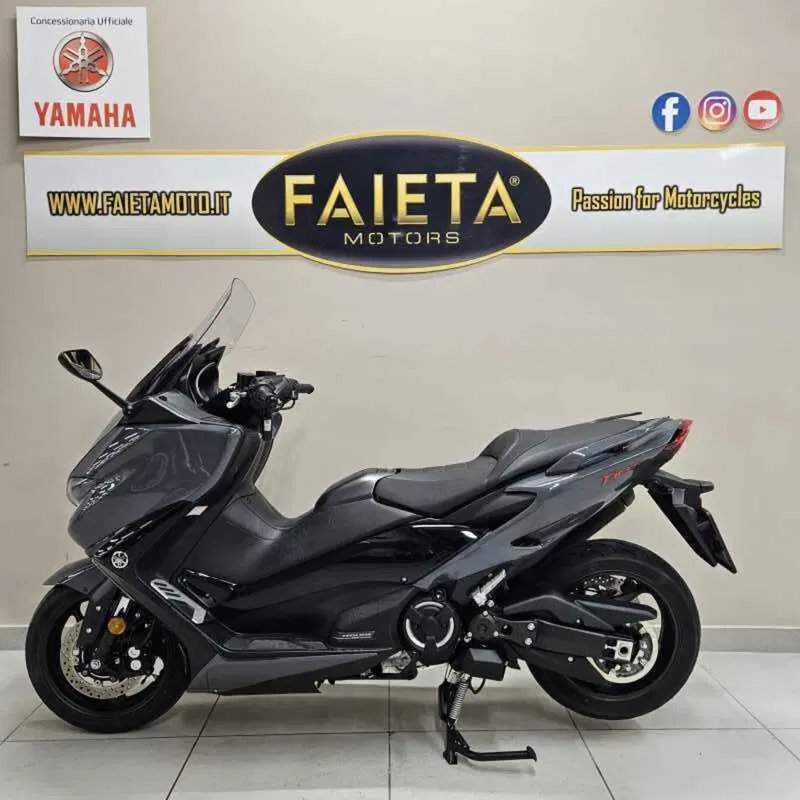 Yamaha T-Max 560 Tech Max (2020)