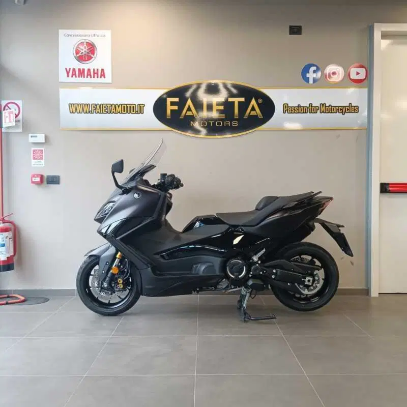 Yamaha T-Max 560 Tech Max (2022 - 24)