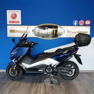 Yamaha T-Max 530 DX (2017 - 19) usata