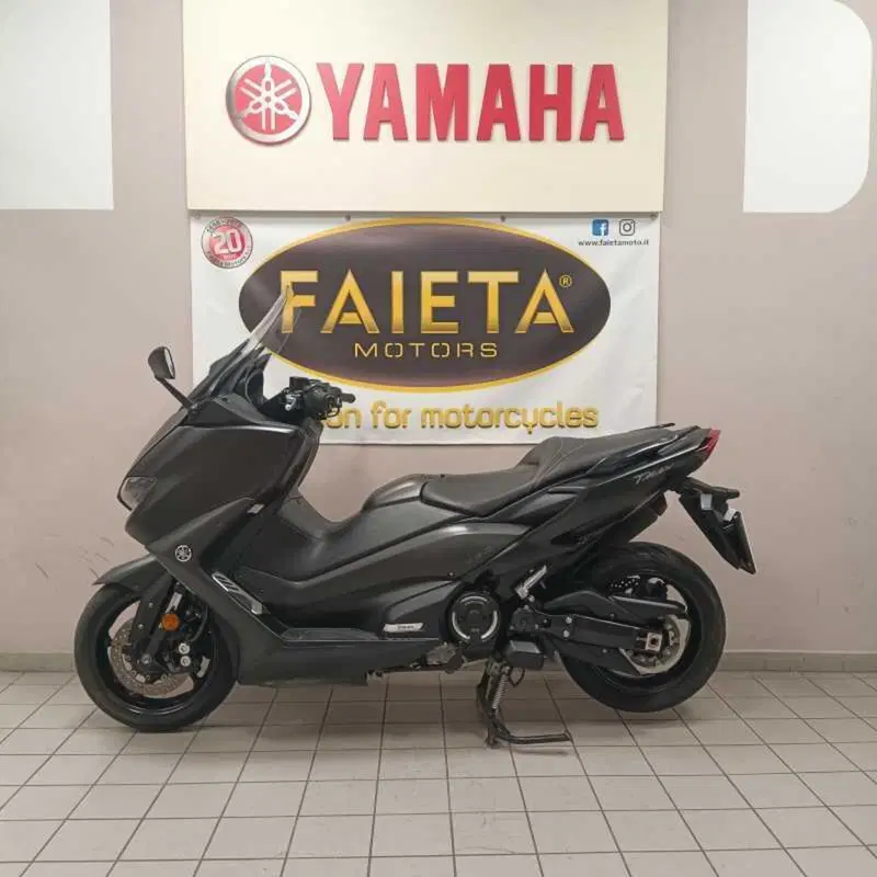 Yamaha T-Max 560 (2020 - 21)