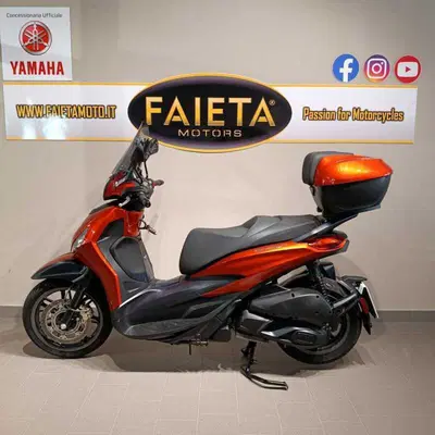 Piaggio Beverly 300 ABS-ASR (2021 - 25) usata