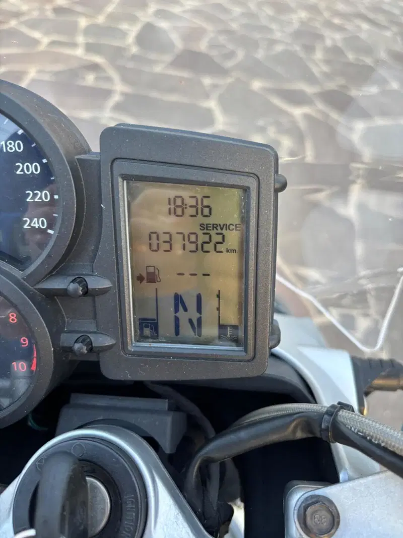 Bmw R 1200 R (2006 - 11) (3)