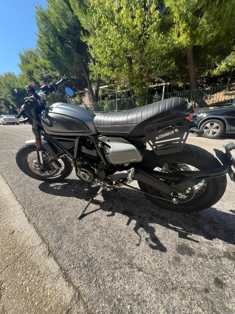 Ducati Scrambler 800 Night Shift (2021 - 22) (3)