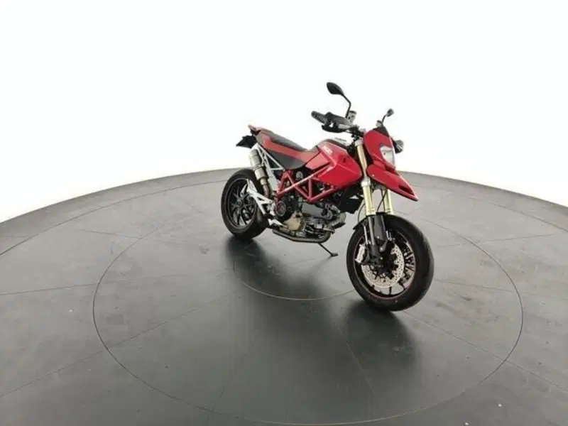 Ducati Hypermotard 1100 (2007 - 09) (3)