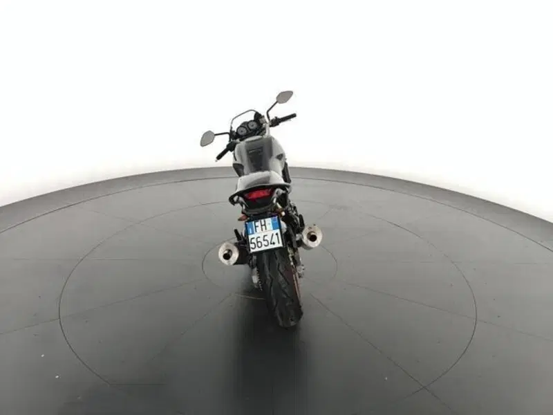 Ducati Monster 900 Dark (1999 - 02) (6)