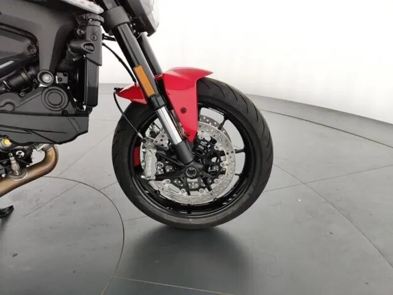 Ducati Monster 937 Senna (2024) (11)