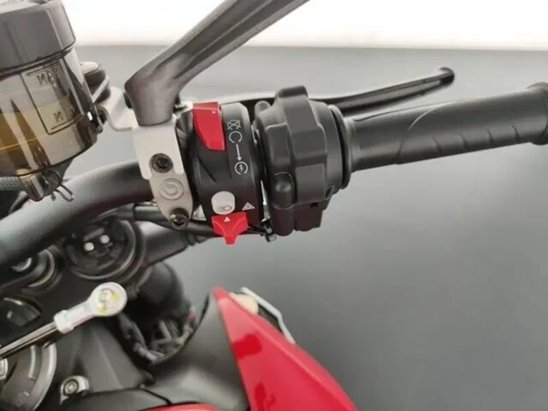 Ducati Streetfighter V2 (2022 - 24) (24)