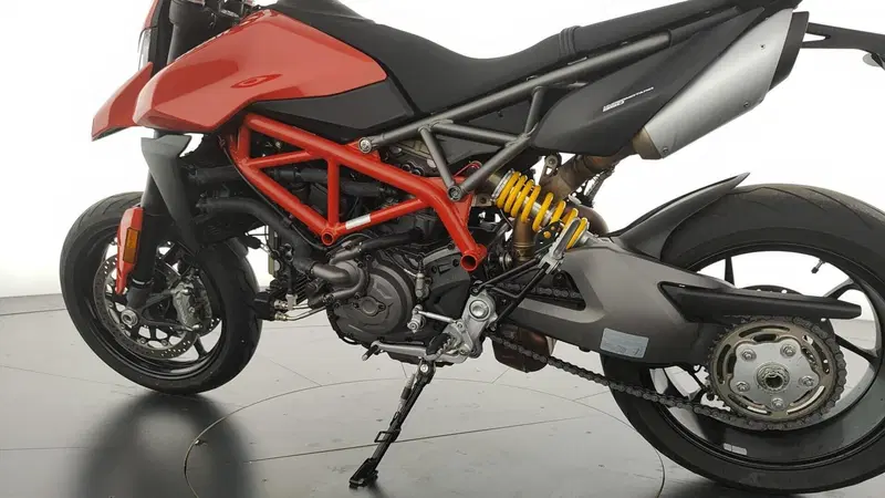 Ducati Hypermotard 950 (2022 - 25) (9)