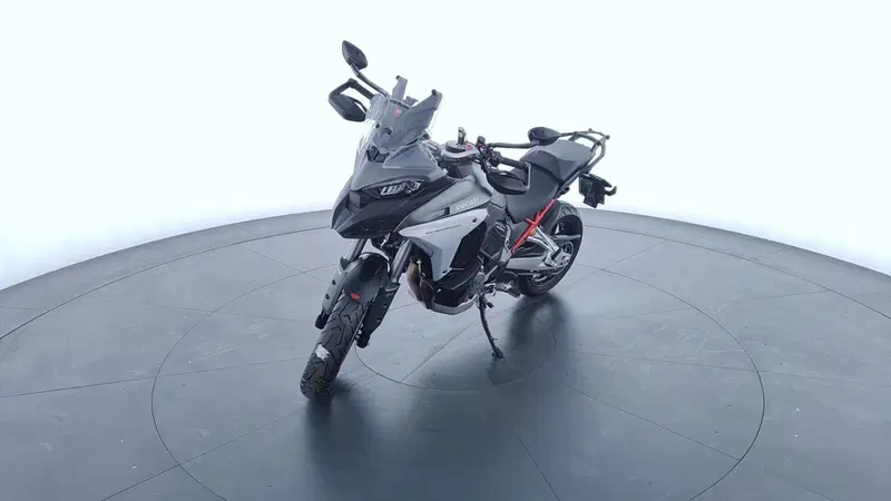 Ducati Multistrada V4 S Grand Tour (2024) (2)