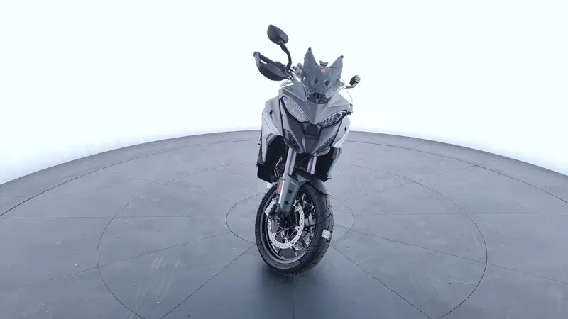 Ducati Multistrada V4 S Grand Tour (2024) (3)