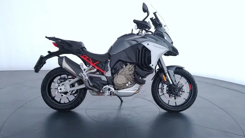 Ducati Multistrada V4 S Grand Tour (2024) (16)