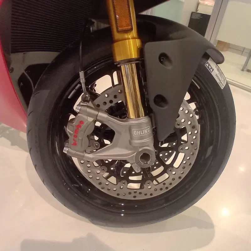 Ducati Panigale V2 S (2025 - 26) (7)