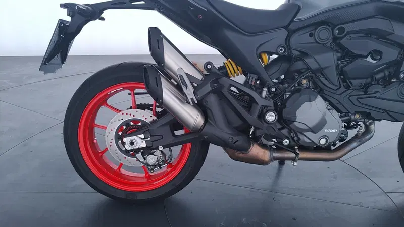 Ducati Monster 937 (2021 - 25) (14)