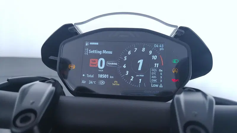 Ducati Monster 937 (2021 - 25) (15)