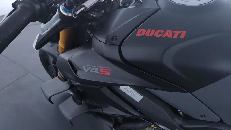 Ducati Streetfighter V4 S (2023 - 24) (11)