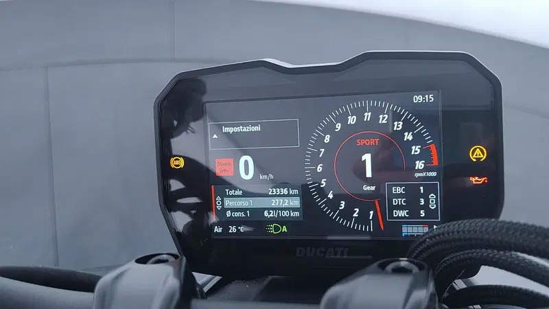 Ducati Streetfighter V4 S (2023 - 24) (16)