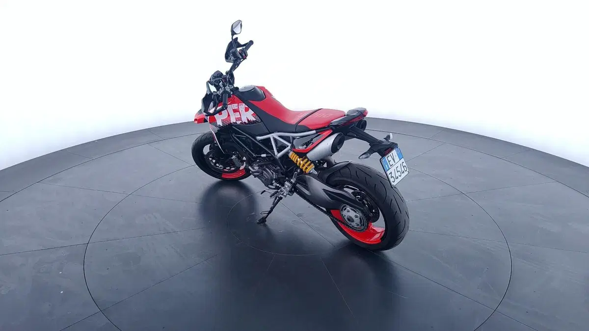 Ducati Hypermotard 950 RVE (2020) (8)