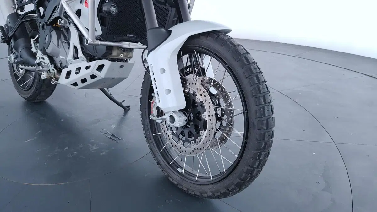 Ducati DesertX Rally (2024 - 25) (9)