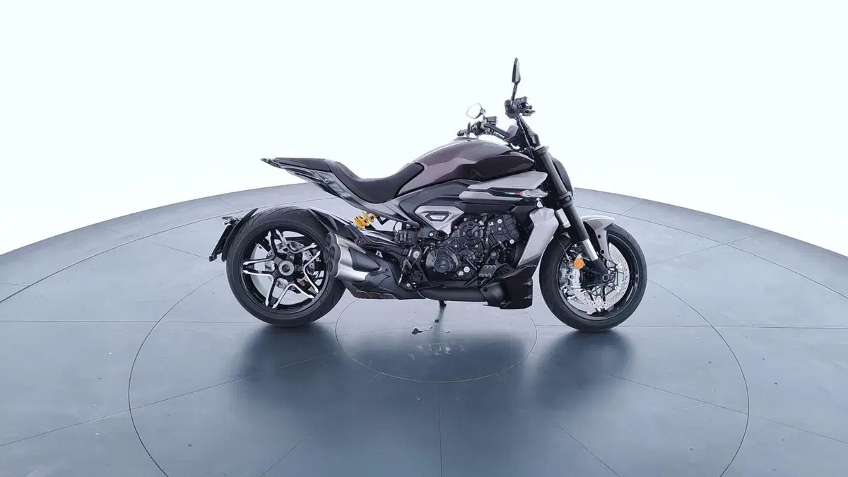 Ducati XDiavel 1262 Nera (2022 - 23) (4)