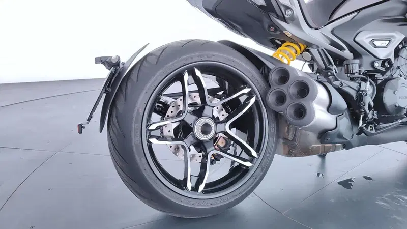Ducati XDiavel 1262 Nera (2022 - 23) (13)