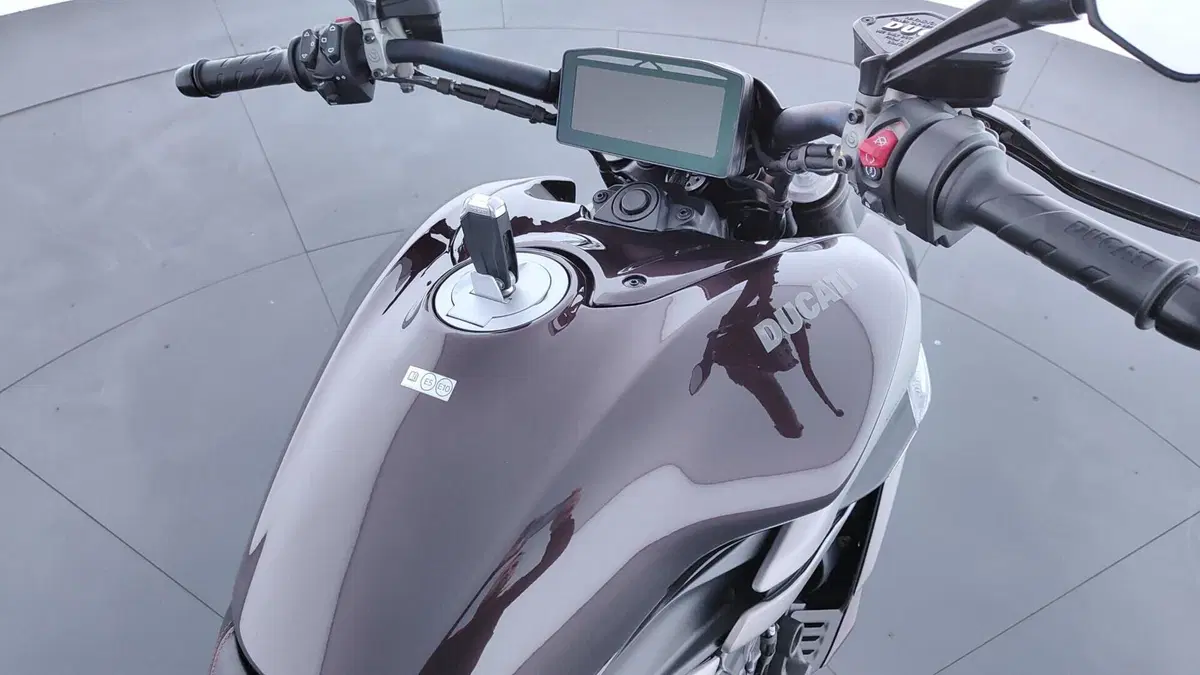 Ducati XDiavel 1262 Nera (2022 - 23) (14)