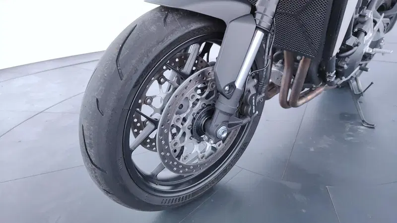 Honda CB 1000 R + Neo Sport Cafè (2019 - 20) (11)