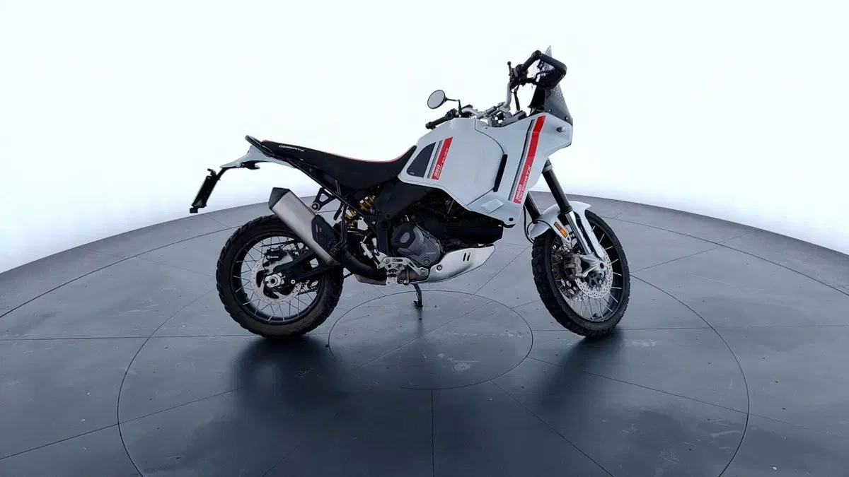 Ducati DesertX (2022 - 25) (4)